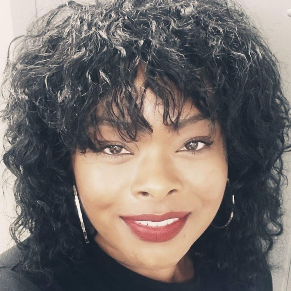 Meet your Posher, Cre8won